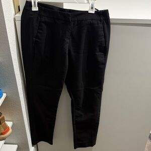 Amanda & Chelsea Black Waistband Detail